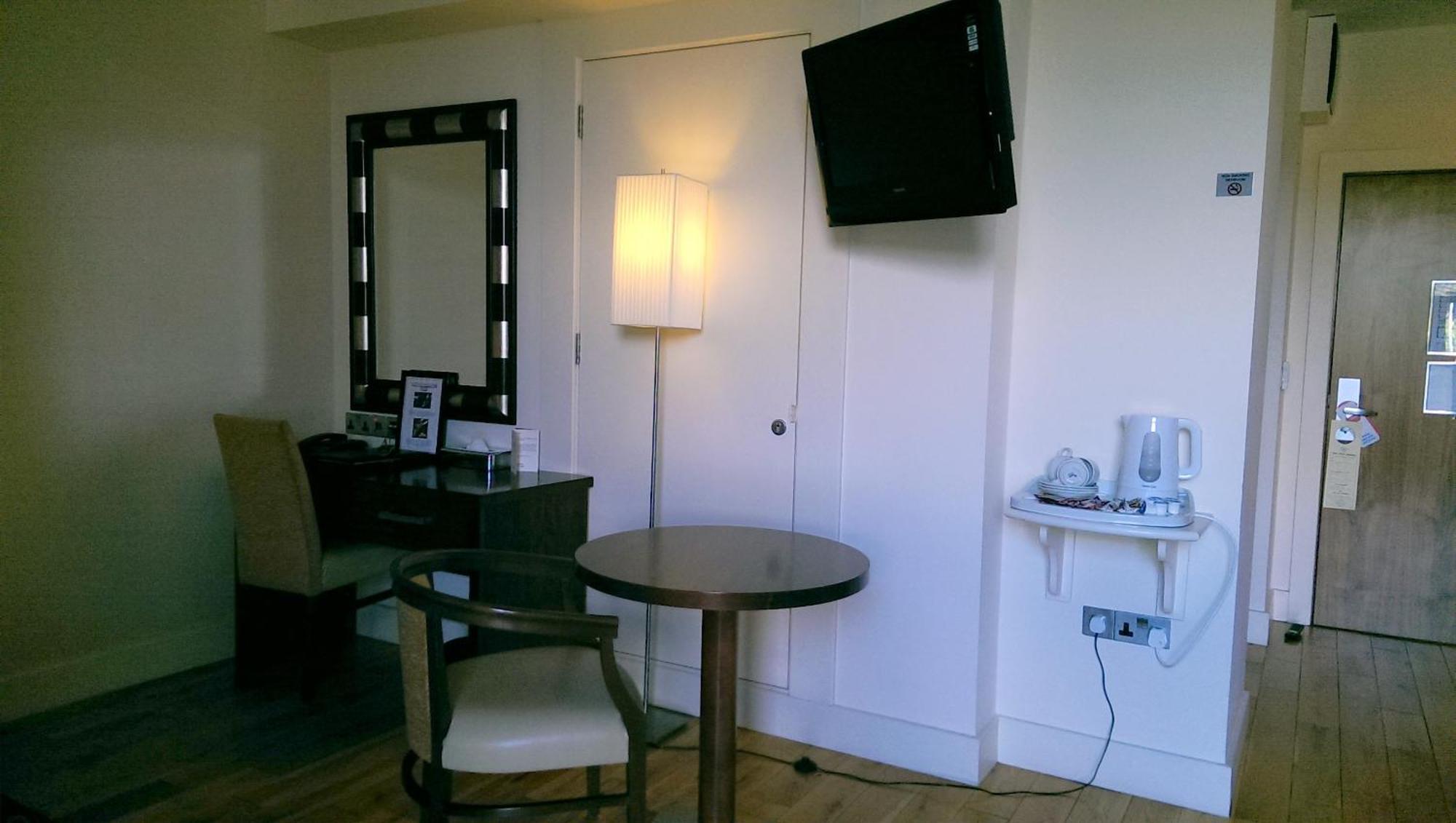 The Shirley Arms Hotel Carrickmacross Zimmer foto