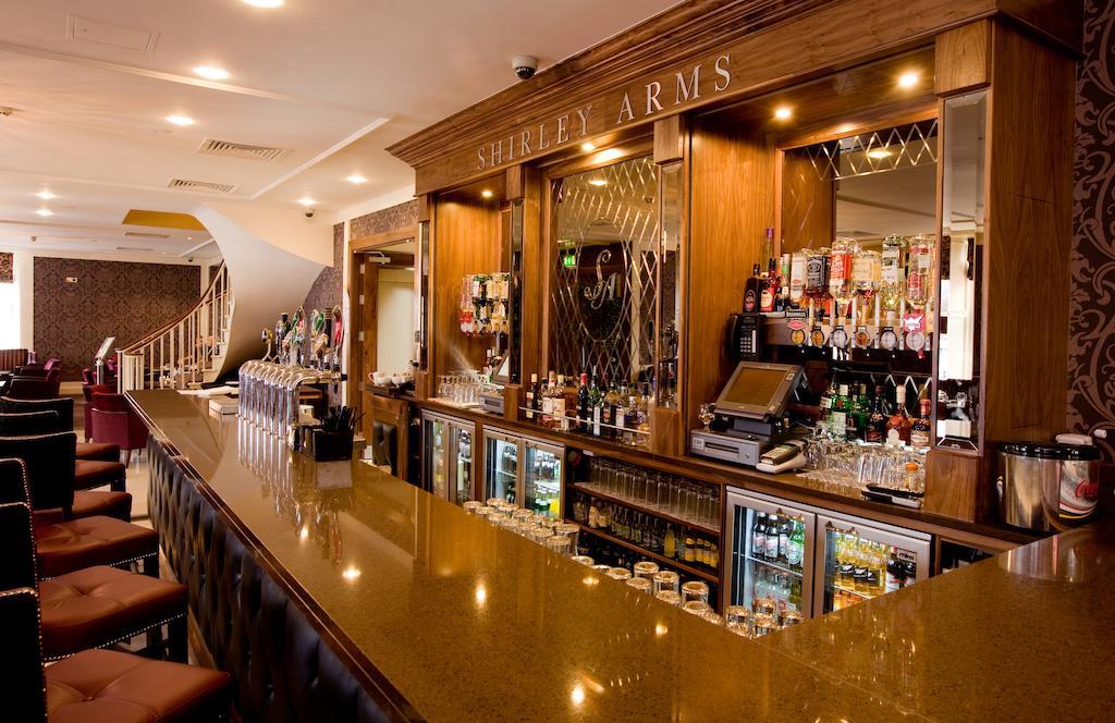 The Shirley Arms Hotel Carrickmacross Exterior foto